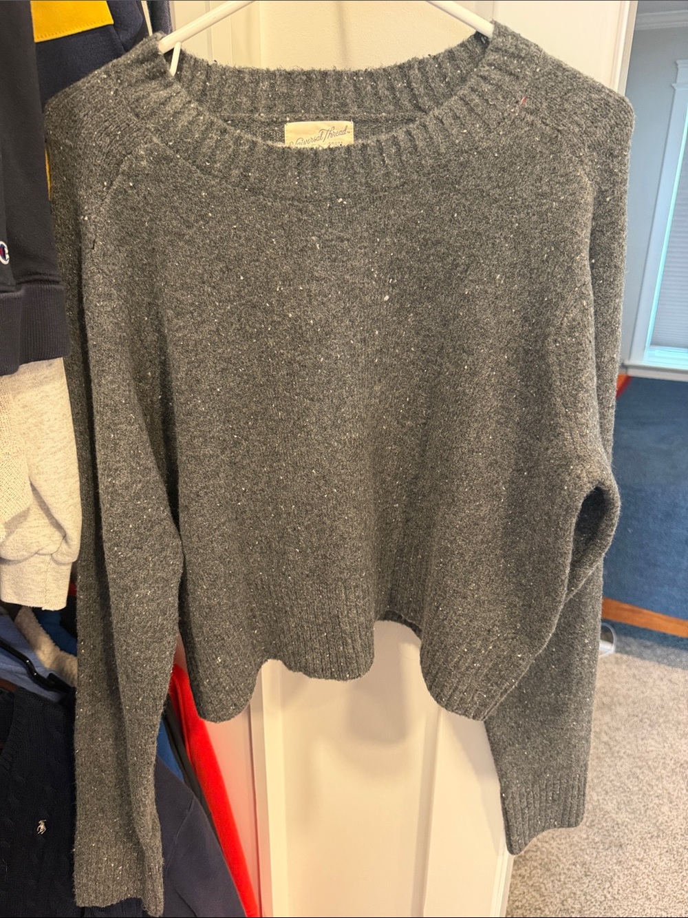 Universal Thread Charcoal Speckled Crewneck Sweater